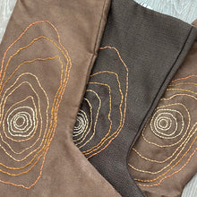 Load image into Gallery viewer, Wood Grain stockings