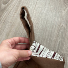 Load image into Gallery viewer, Wood Grain stockings