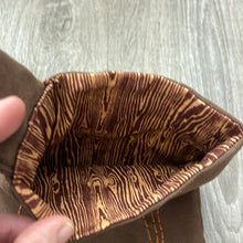 Load image into Gallery viewer, Wood Grain stockings