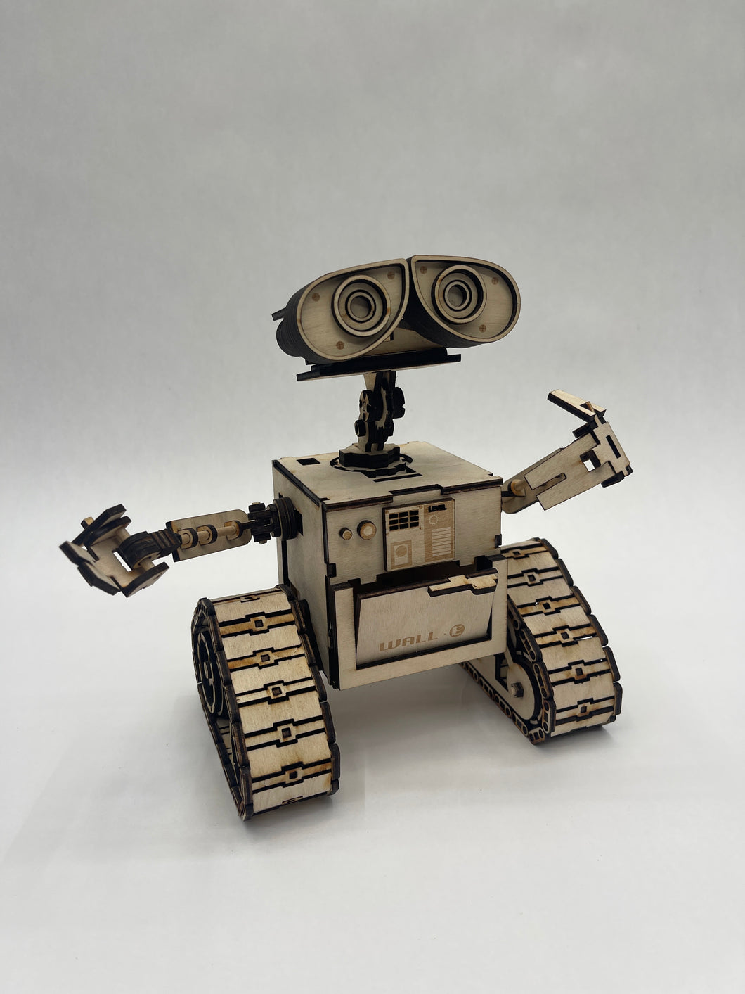 WALL·E wood model